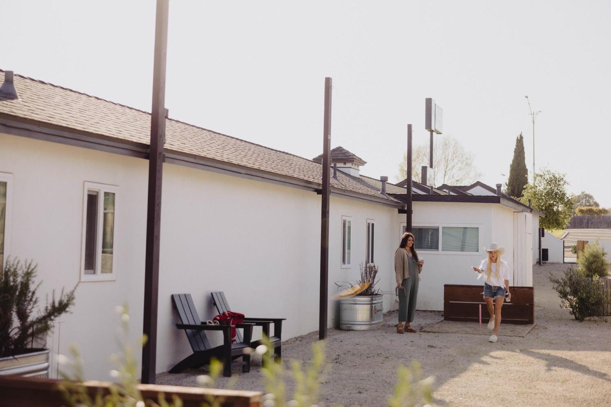 Hotel Hygge Buellton Exterior photo